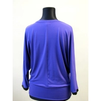 Bluzka kimono z dekoltem odszytym wężową skórką - chabrowa