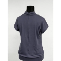 Bluzka krótki rękaw z lejącym dekoltem typu woda