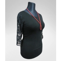 Bluzka Laura - gładka z rękawami z koronki