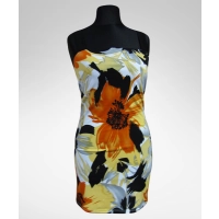 Sukienka plażowa z dużym pomarańczowym kwiatem