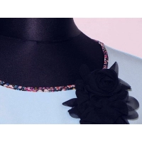 Delikatna bluzka Kimono z kolorową lamówką