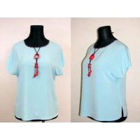 Delikatna bluzka Kimono z kolorową lamówką