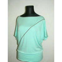 Bluzeczka kimono zdobiona biało/czarną lamówką