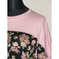 Bluzka z delikatnym jedwabnym przodem w różyczki