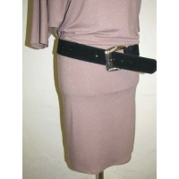 Sukienka Gaja wieczorowa z dekoltem - błyszcząca brokatem