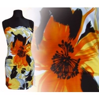 Sukienka plażowa z dużym pomarańczowym kwiatem