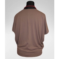 Luźna bluzka dla puszystej - tuszująca boczki