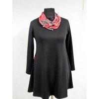 Sukienka z kieszeniami z czerwonymi zamkami