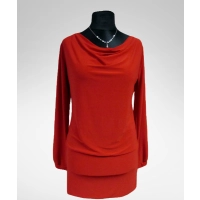 Sukienka Wikki z lejącym dekoltem woda - czerwony jersey