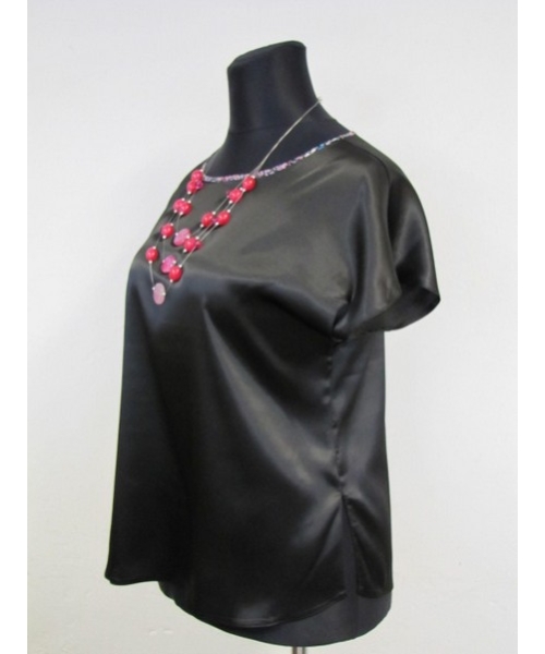Bluzka Kimono satynowa - czarna z kwiatową lamówką