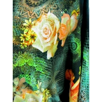 Bluzeczka khaki z żółtymi kwiatami i pękniętym rękawem