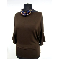 Bluzeczka rękaw kimono ze zwiewną falbanką - czekoladowa