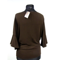 Bluzeczka rękaw kimono ze zwiewną falbanką - czekoladowa