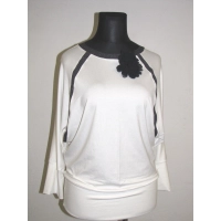 Bluzka Agnes - nietoperz z błyszczącymi lamówkami