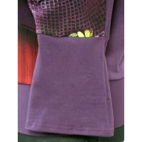 Bluzeczka fioletowa z kremowymi różami - rękaw dzwonek