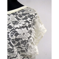 Tunika koronkowa w duże kremowe kwiaty