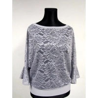 Ażurowa bluzka kimono z falbanką na rękawach