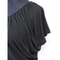 Bluzeczka nietoperz z mocno marszczonym dekoltem - czarna