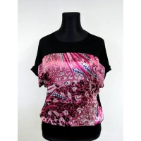 Bluzka kimono z amarantowym wzorem na przodzie