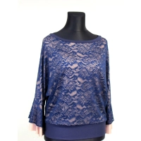 Bluzka koronkowa z falbaniastym rękawem - dekolt łódka