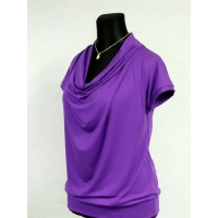 Bluzka krótki rękaw z lejącym dekoltem typu woda