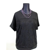 Bluzeczka z szydełkową koronką i krótkim rękawkiem