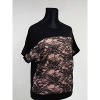 Bluzeczka z szydełkową koronką czarno/łososiowa