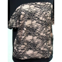 Bluzeczka z szydełkową koronką czarno/łososiowa