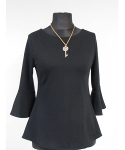 Elegancka czarna bluzka rozkloszowana z rękawem dzwonek